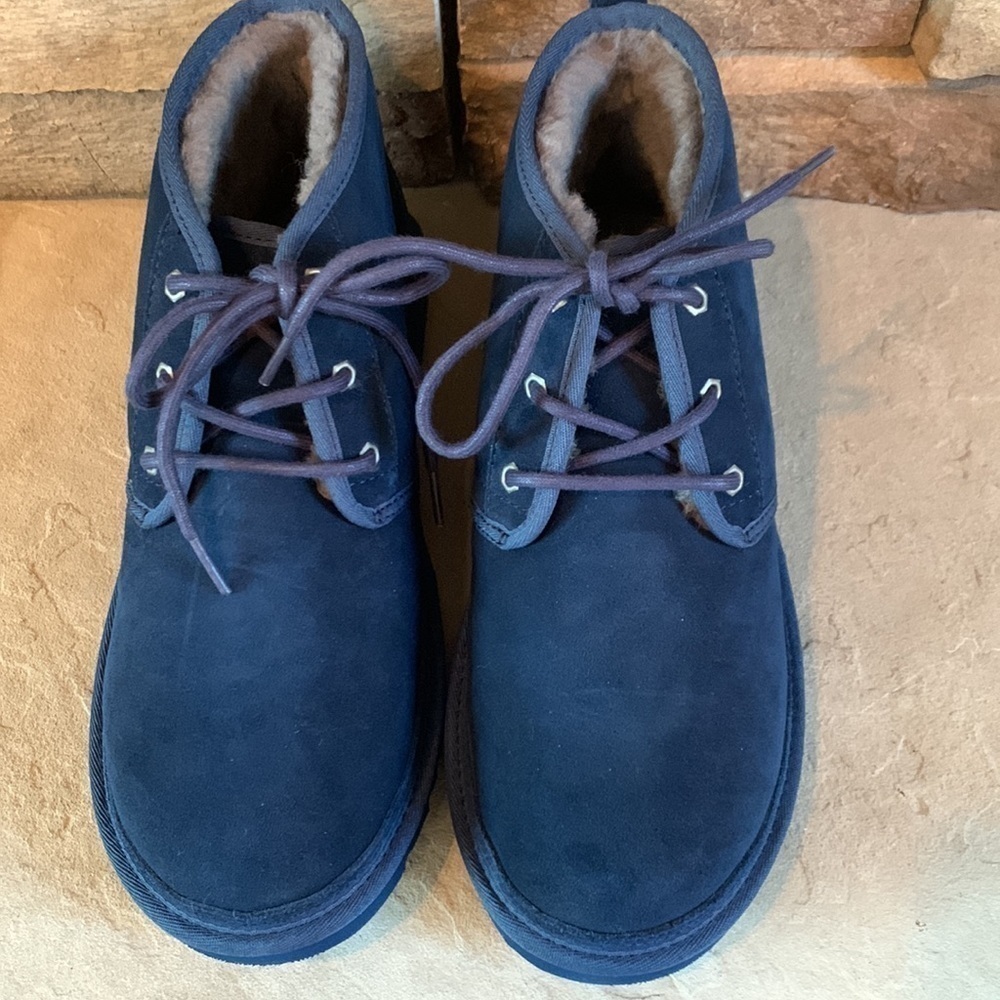 Ugg size 11 blue suede wool  lined lace up boots - Picture 11 of 12